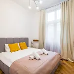 아파트 Koletek 7 Near The Wawel Castle 크라쿠프